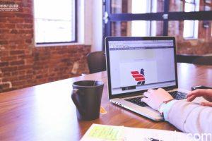 Axure教程：怎样设计轮播图？