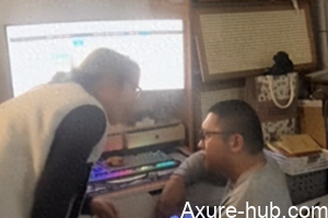 那个跑外卖妻子安慰后痛哭的产品经理，其实是职业发展没做好